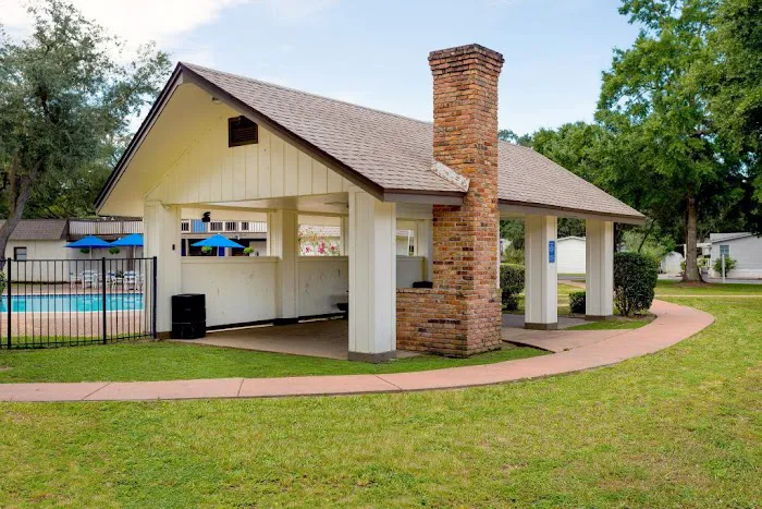Timberlake Manufactured Home Community Picture 6