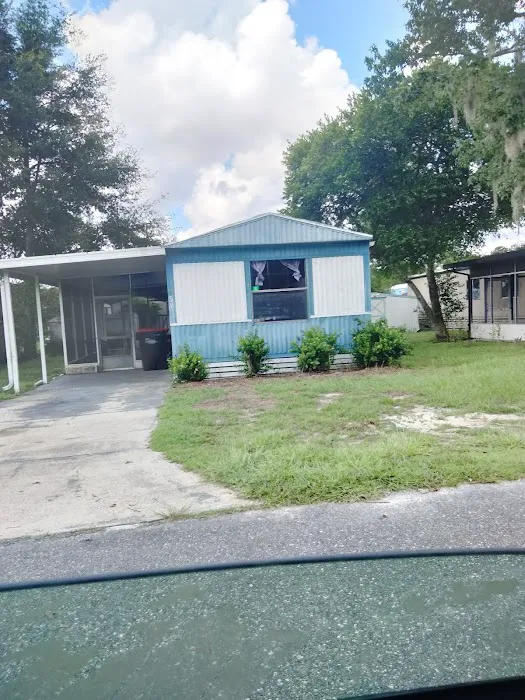 Lindale Mobile Home Park Picture 9