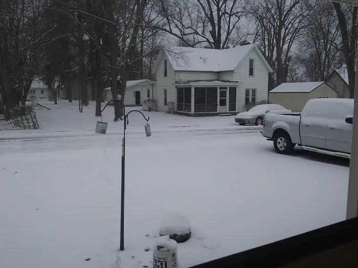Marion Pines Mobile Home Park Picture 2