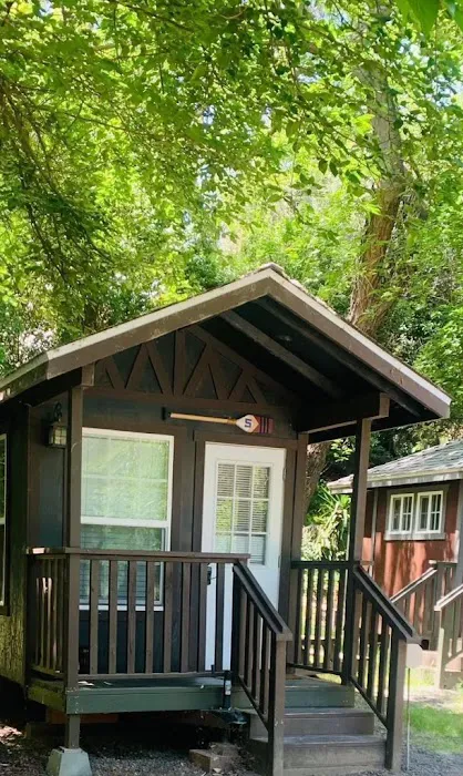 RIVERS EDGE RV PARK AND CAMPGROUND Picture 1