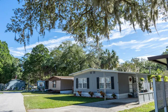 Thunderbird Mobile Home Community Picture 7