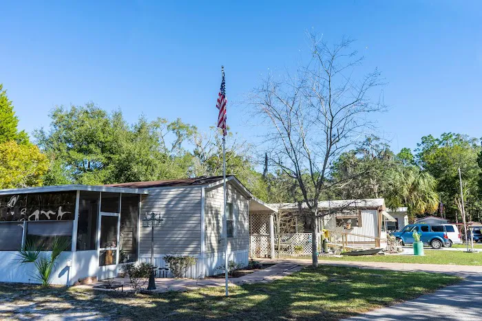 Thunderbird Mobile Home Community Picture 6