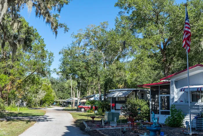 Thunderbird Mobile Home Community Picture 8