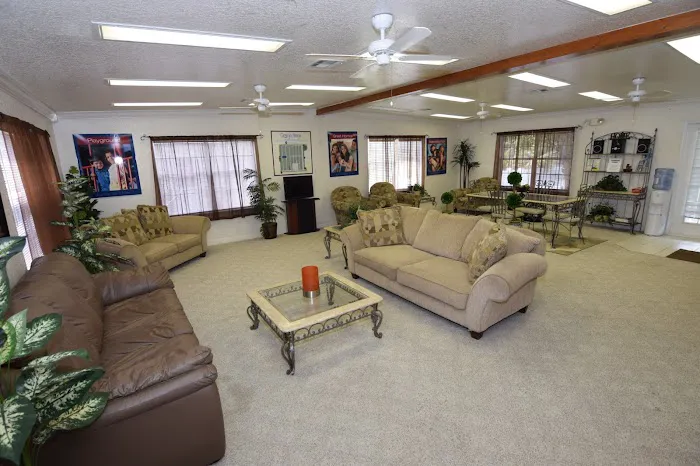 Ortega Village Manufactured Home Community Picture 9