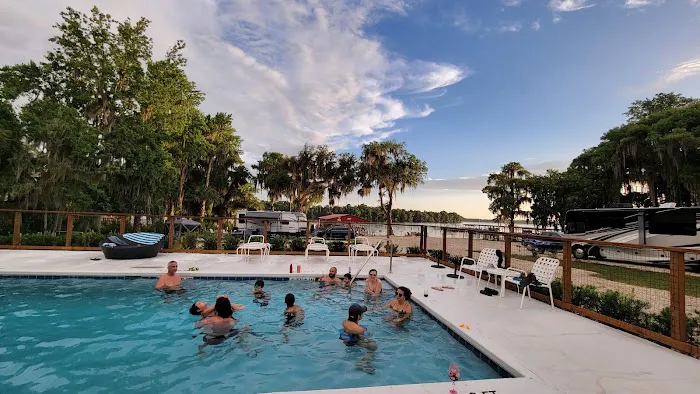 Port Cove RV Resort and Marina Picture 2
