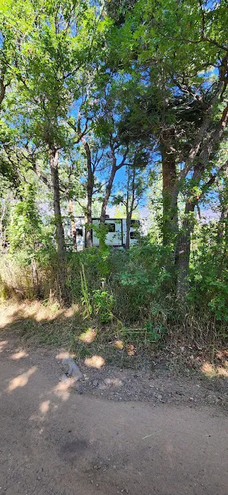 Lake Creek Campground Picture 7