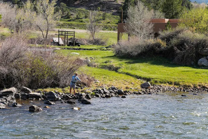 Pleasant Valley RV Park Picture 9