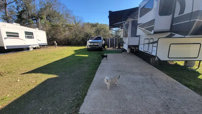 Delta Oaks RV Park Picture 5