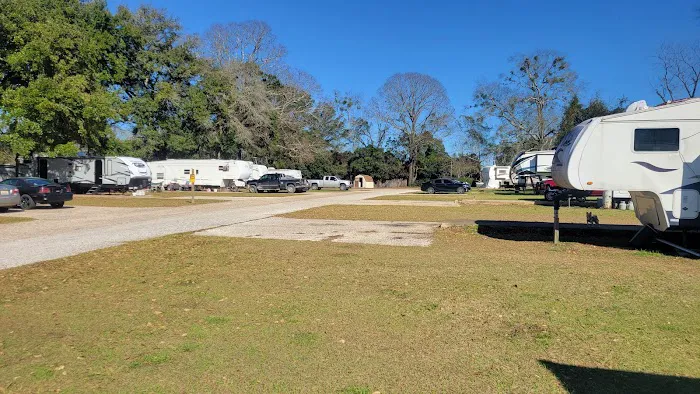 Delta Oaks RV Park Picture 3