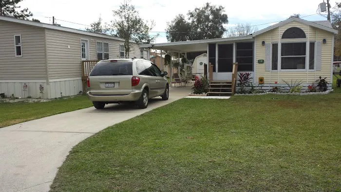 Withlacoochee Backwaters RV & MH Park Picture 8