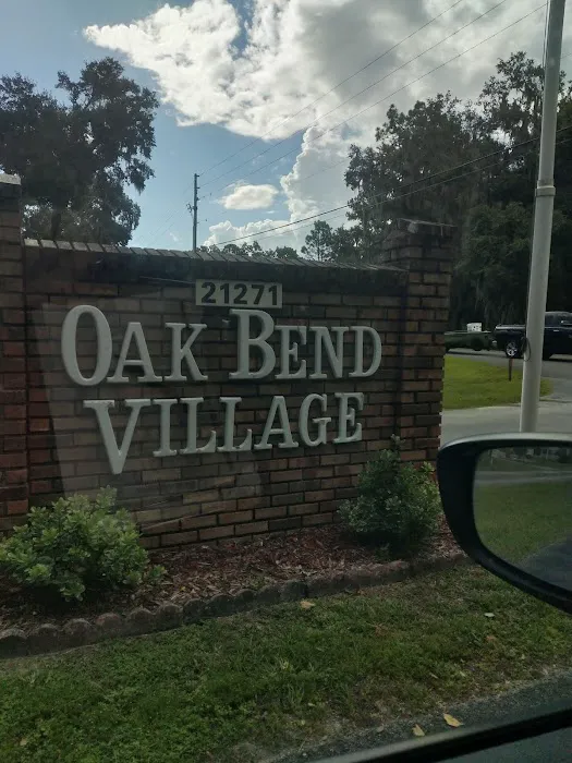 Oak Bend Village Picture 3