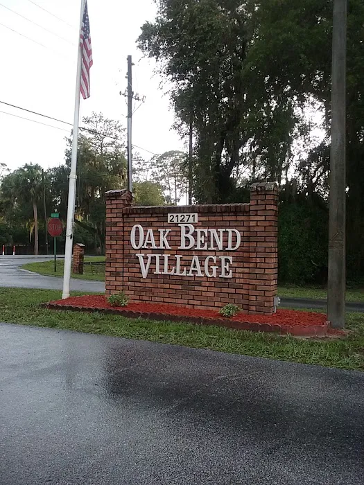 Oak Bend Village Picture 10