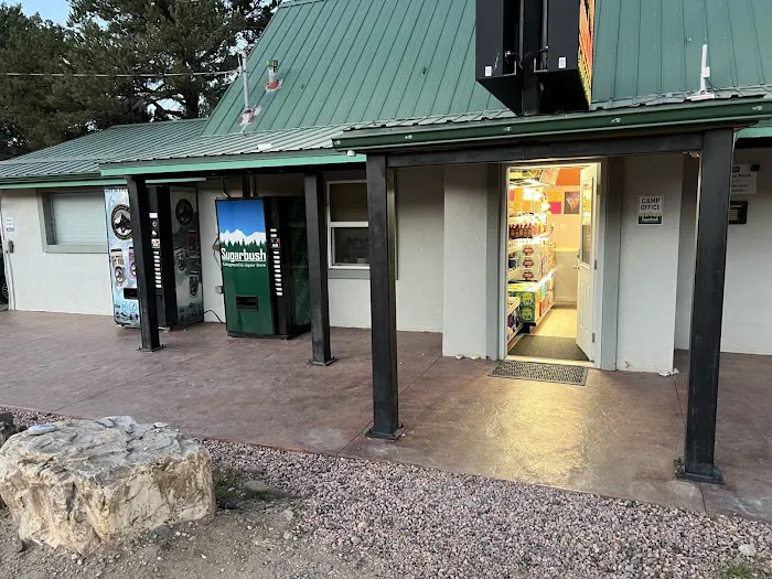Sugarbush Campground & Liquor Store Picture 3