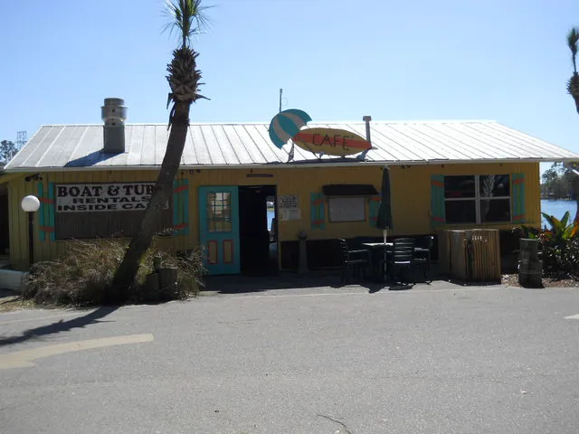 Flamingo Lake Picture 5