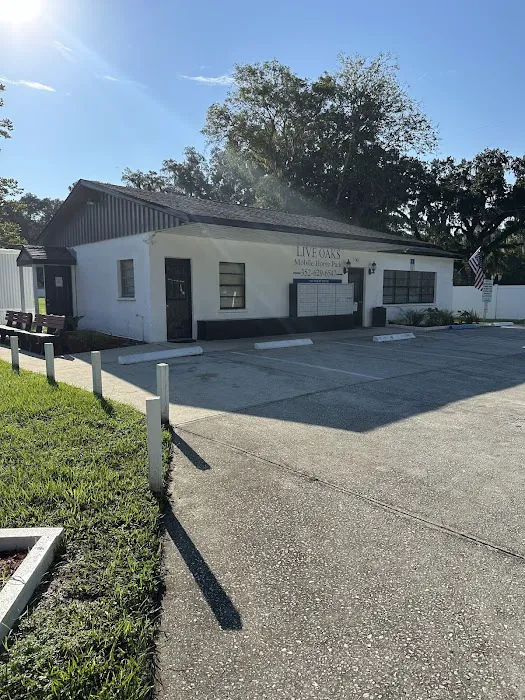 Live Oaks Mobile-Home Park Picture 7