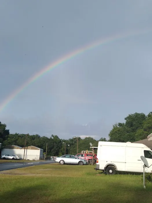 Marie's Mobile Home Park Picture 2