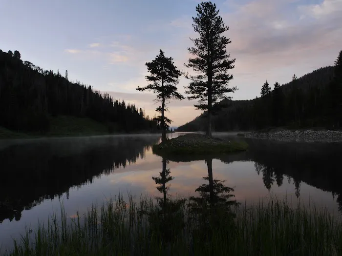 Hahns Peak Lake Campground Picture 7