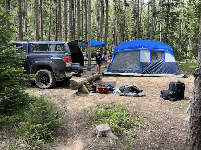 North Fork Poudre Campground Picture 10