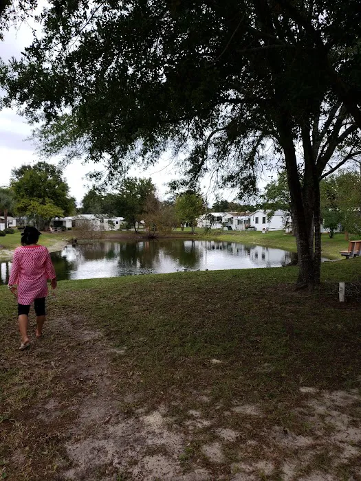 Moultrie Oaks Community Picture 6