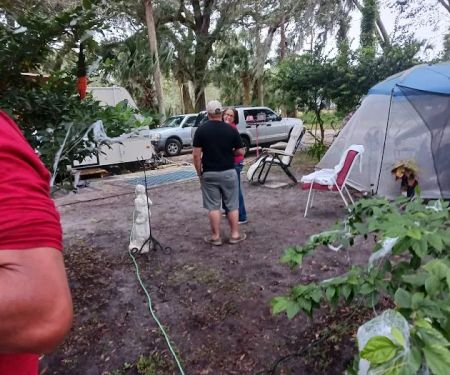 Frog Hollow Mobile Home & RV Court