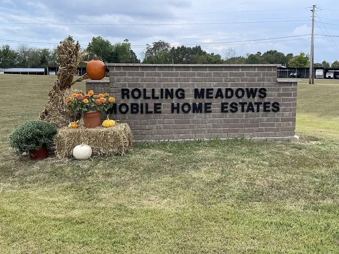 Rolling Meadows Mobile Home Community Picture 1