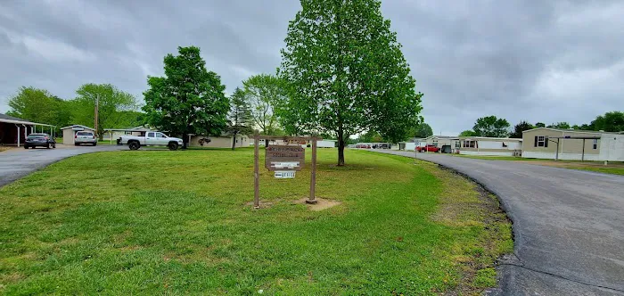 Rolling Meadows Mobile Home Community Picture 9