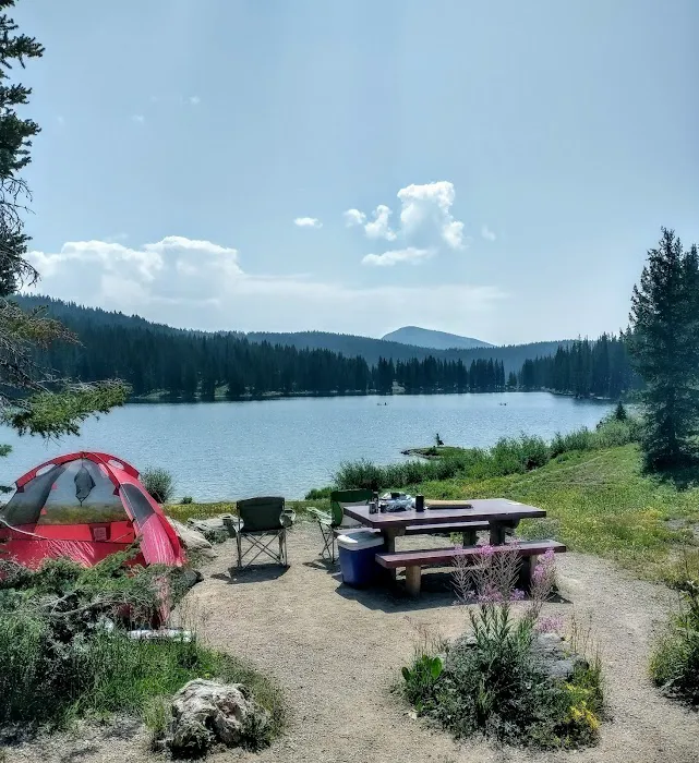 Lake Irwin Campground Picture 8