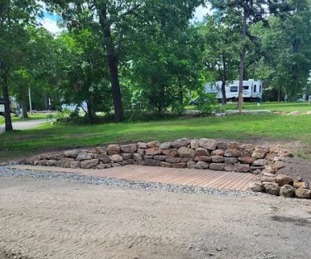MOUNTAIN HOME RV PARK/CRESTWOOD/LONG TERM LOTS