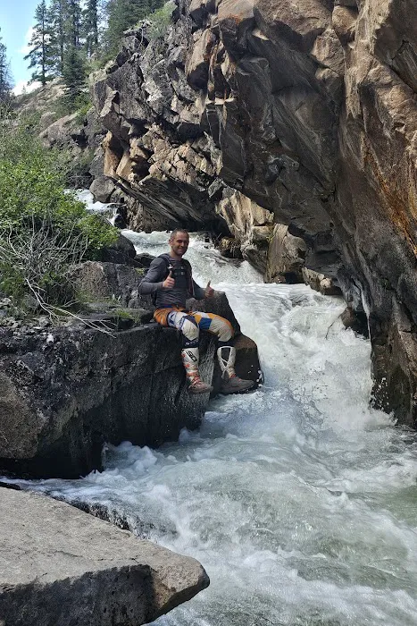 Cement Creek Campground Picture 7