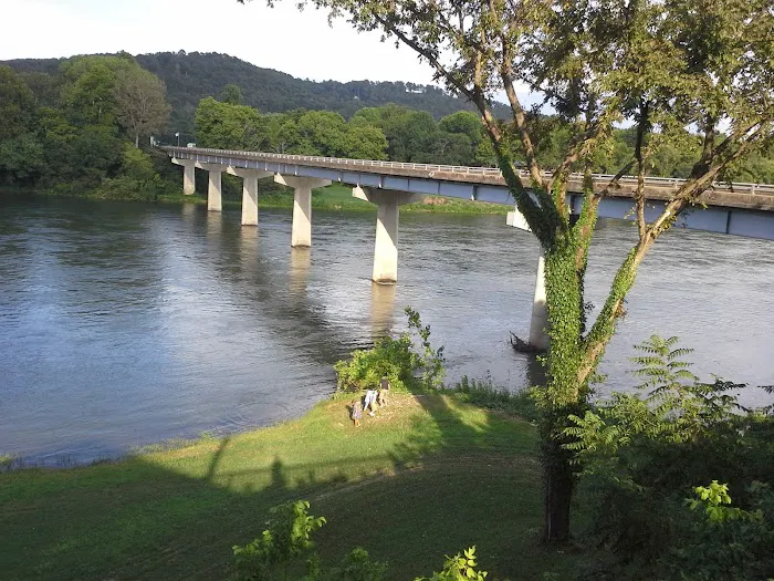 Hooks RV & Trout Resort Picture 7