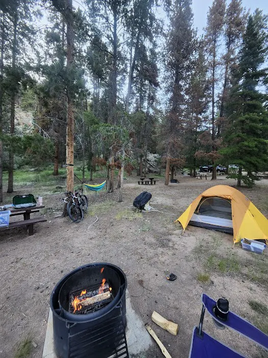 North Bank Campground Picture 3
