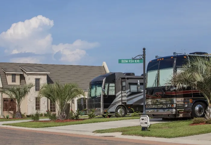 Buena Vista Motor Coach Resort Picture 3