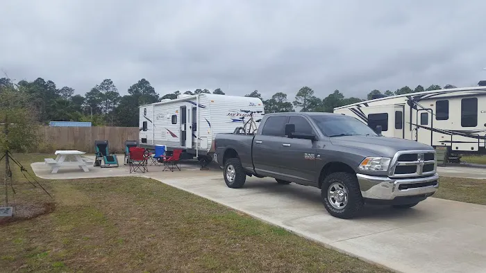 Pandion Ridge Luxury RV Resort Picture 4