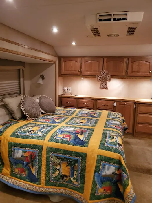 Gulf Breeze RV Resort Picture 6