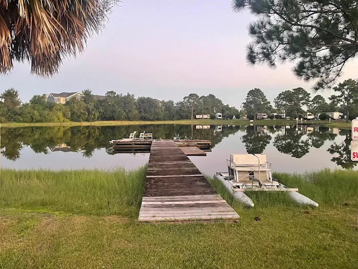 Gulf Breeze RV Resort Picture 9
