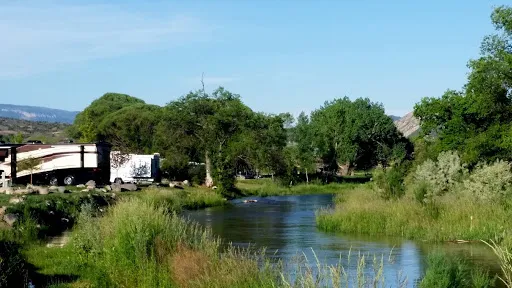 Glenwood Springs West / Colorado River KOA Holiday Picture 2