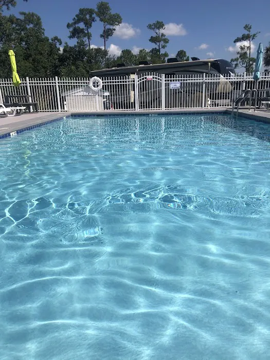 Luxury RV Resort Picture 2