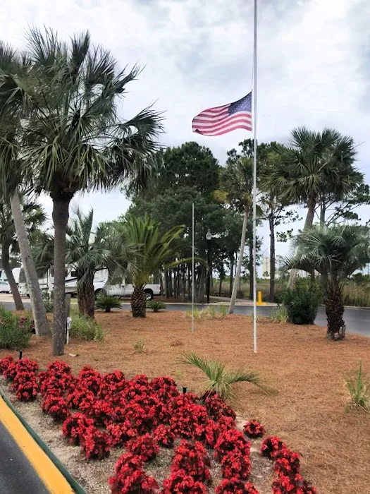 Luxury RV Resort Picture 3
