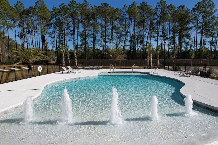 Whispering Pines East & West Picture 4