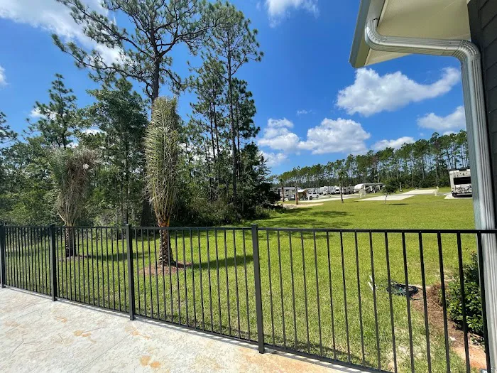 Whispering Pines East & West Picture 6