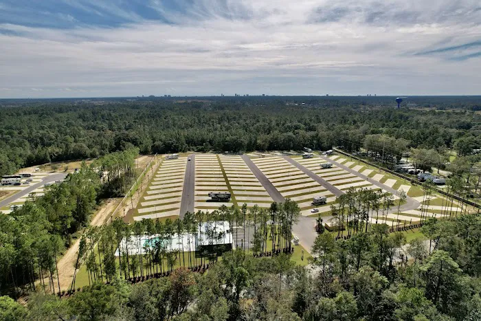 Whispering Pines East & West Picture 8