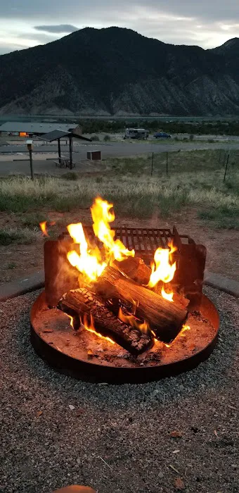 Lakeview Campground Picture 8