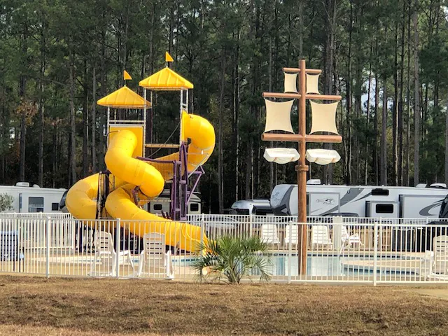 Ahoy RV Resort Picture 3