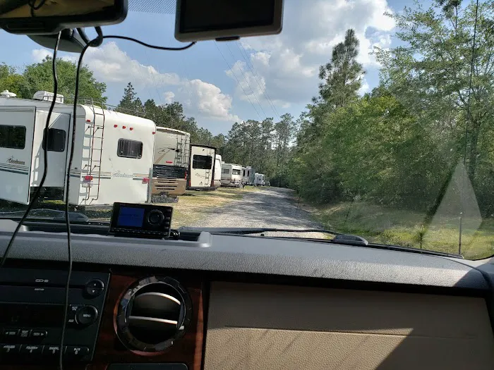 Wilderness RV Park Picture 8