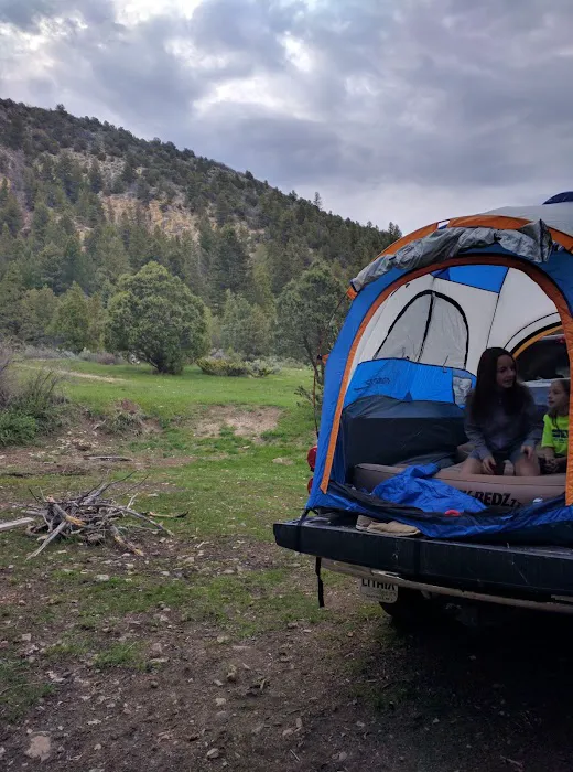 Middle Miller Creek Campground Picture 10