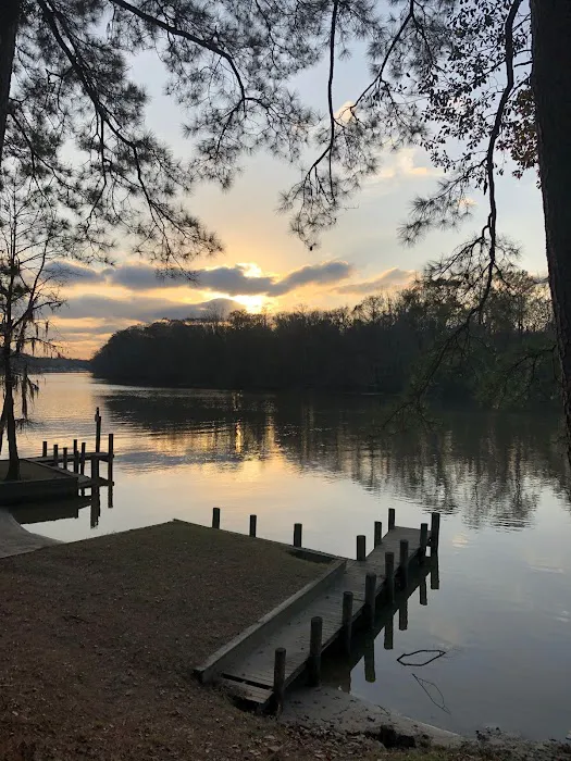 Matthews Landing Picture 2