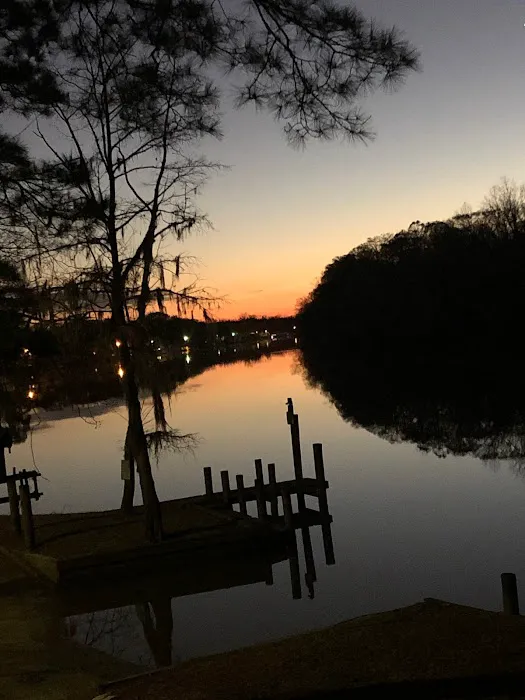Matthews Landing Picture 3