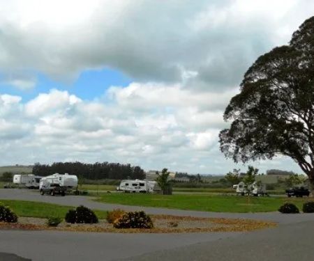 USCG TRACEN Petaluma Campground & RV Area