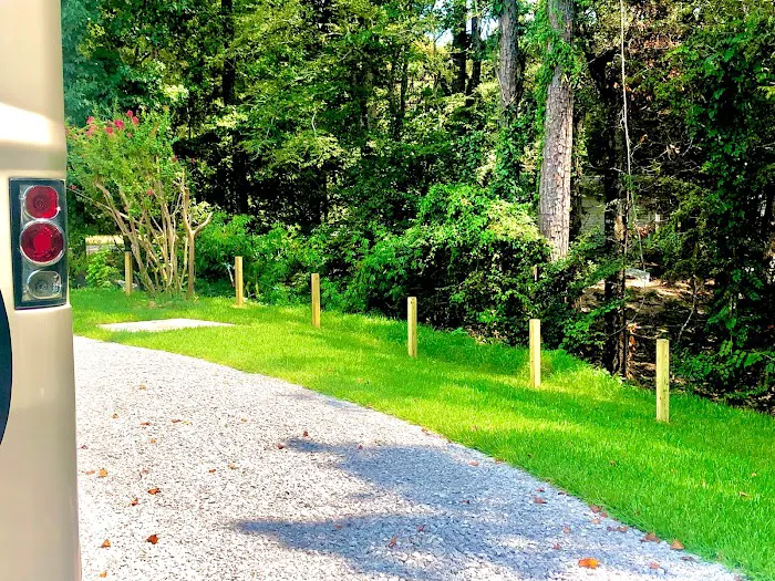 Riverview RV Park Picture 9
