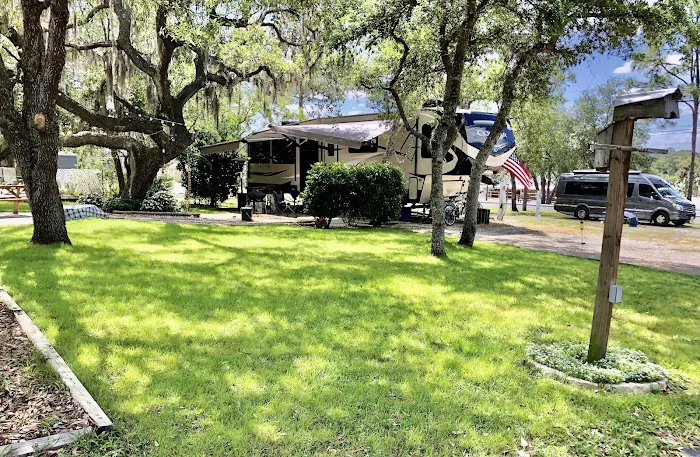 Sandy Oaks RV Park-Mobile Home Picture 3
